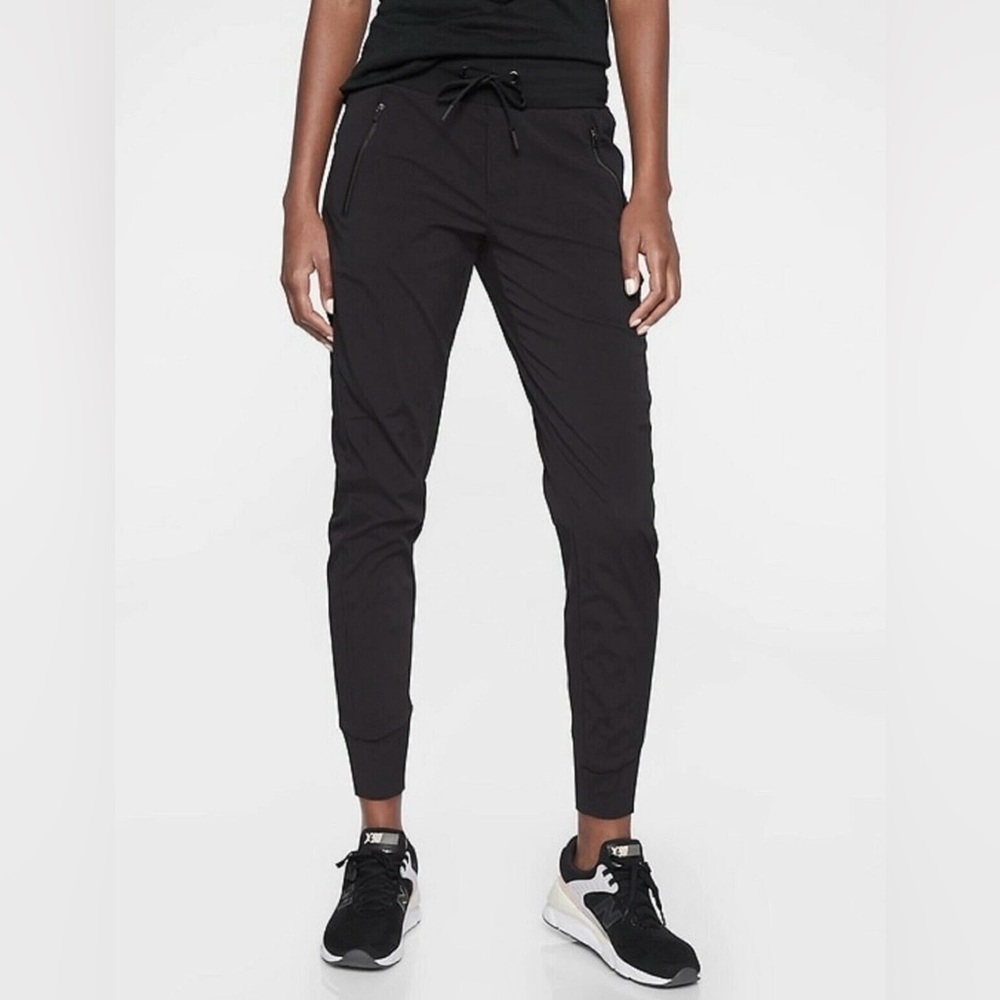 Athleta Trekkie Mid Rise Legacy Black Jogger Pants